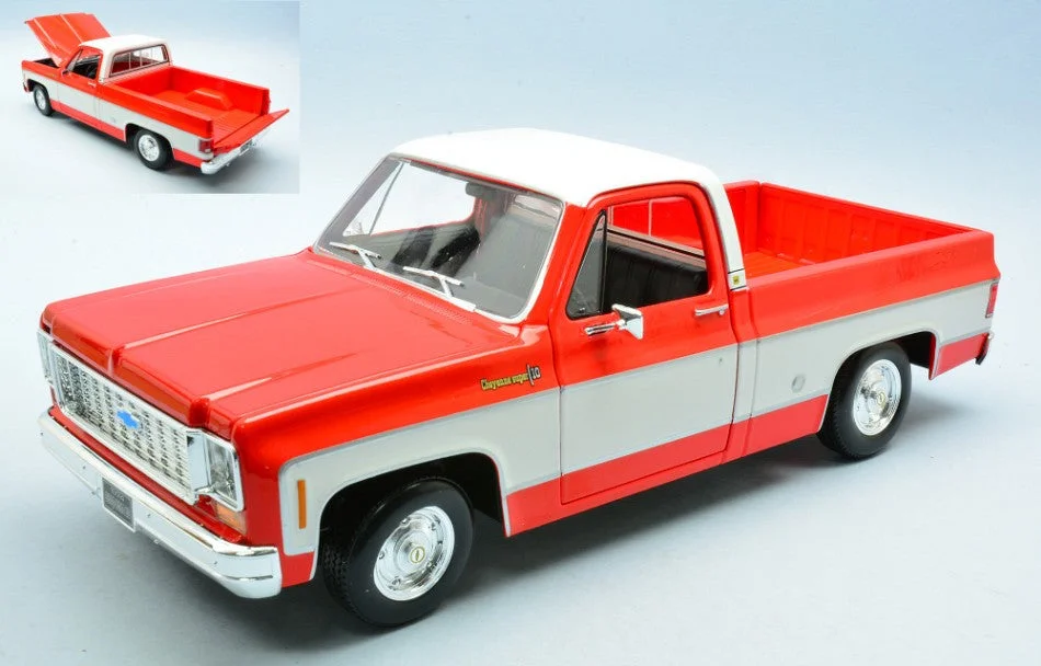 triplecrownmodelstore361789