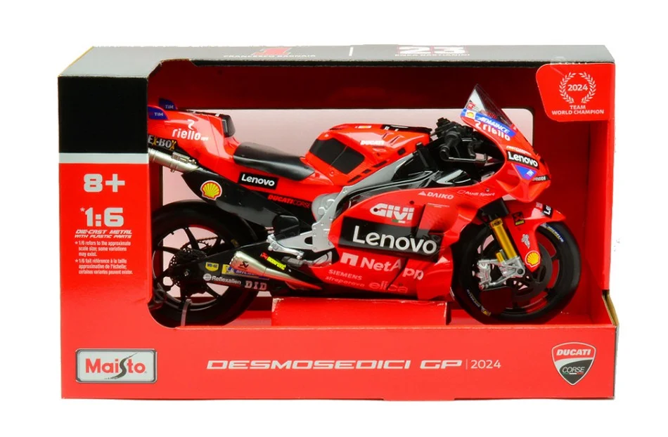 triplecrownmodelstore362053
