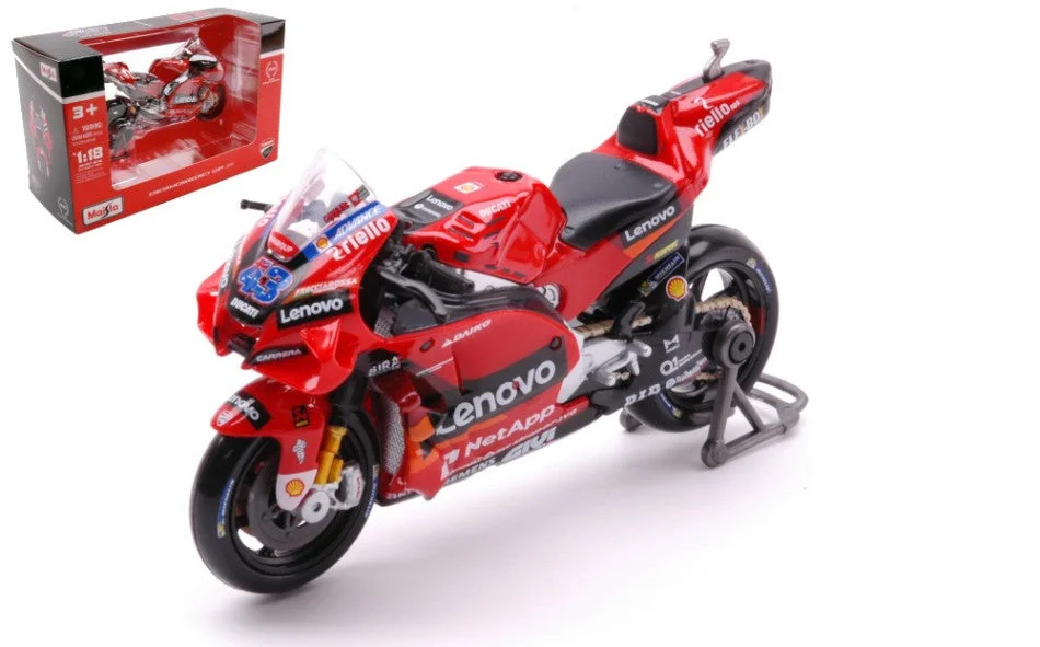 triplecrownmodelstore362357