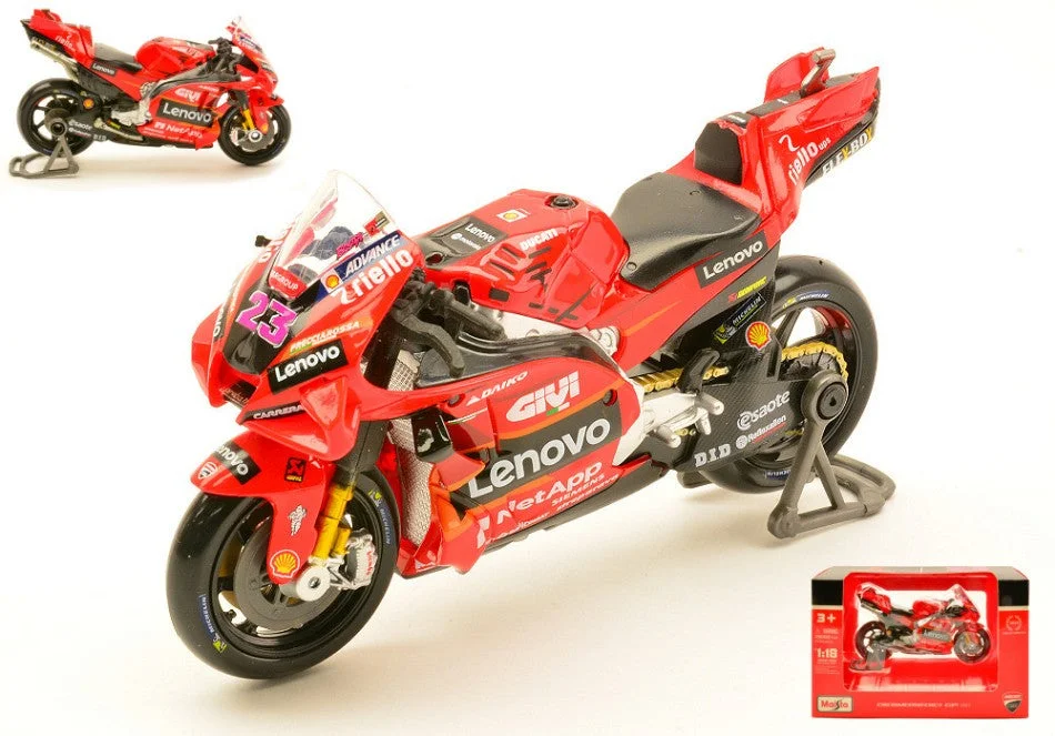 triplecrownmodelstore362396