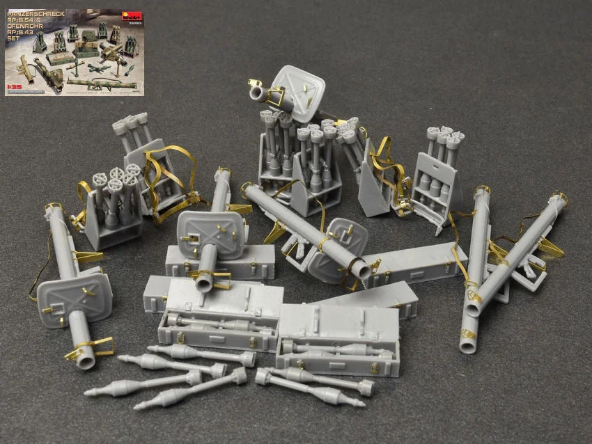 triplecrownmodelstore362811