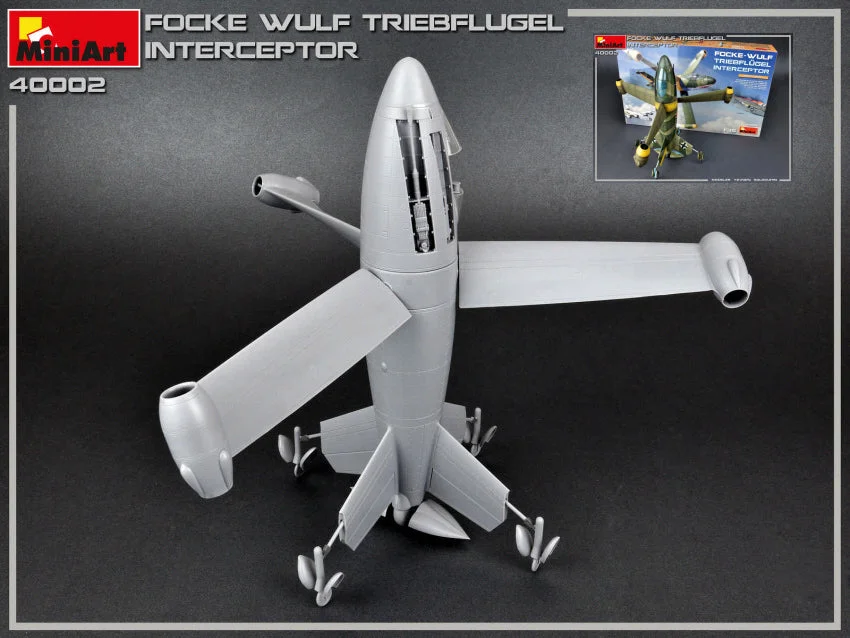 triplecrownmodelstore363642