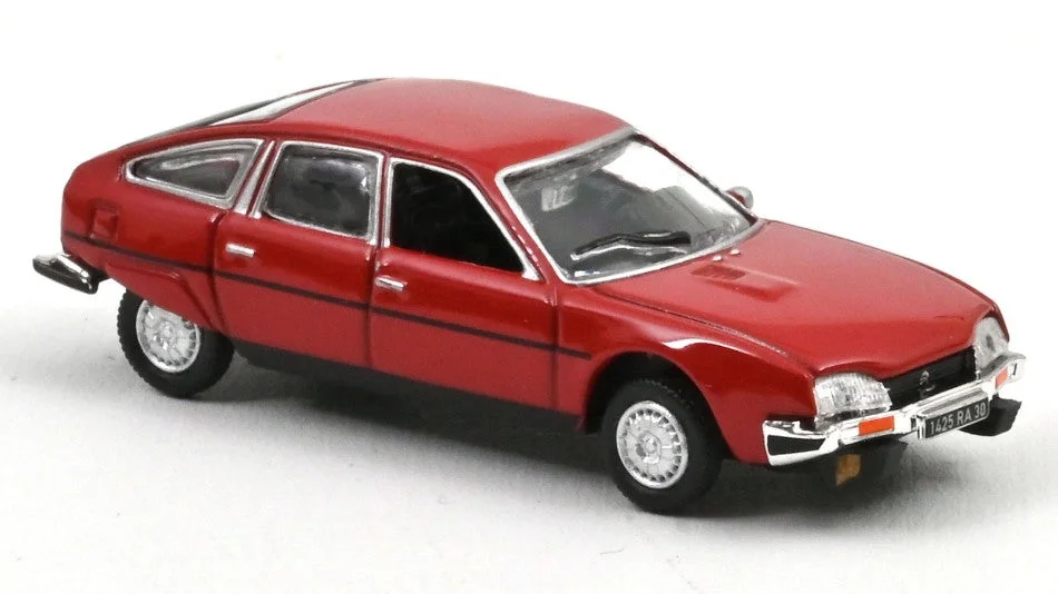 triplecrownmodelstore364215