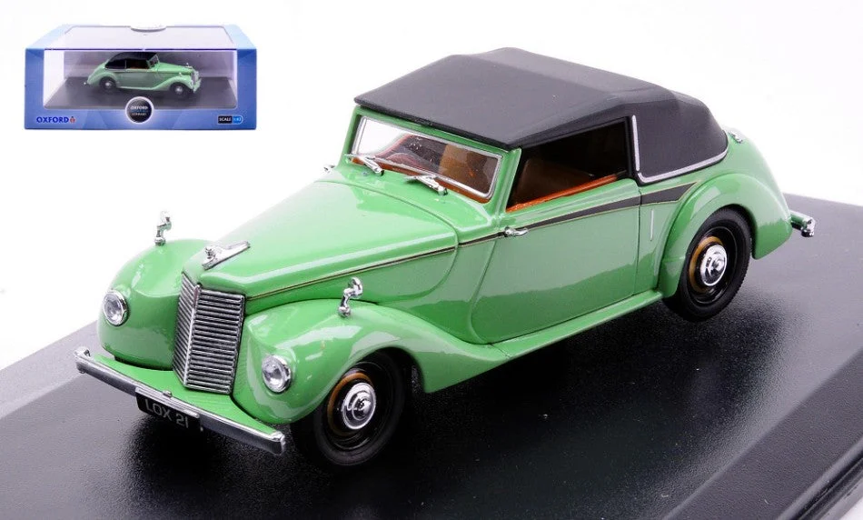 triplecrownmodelstore364813