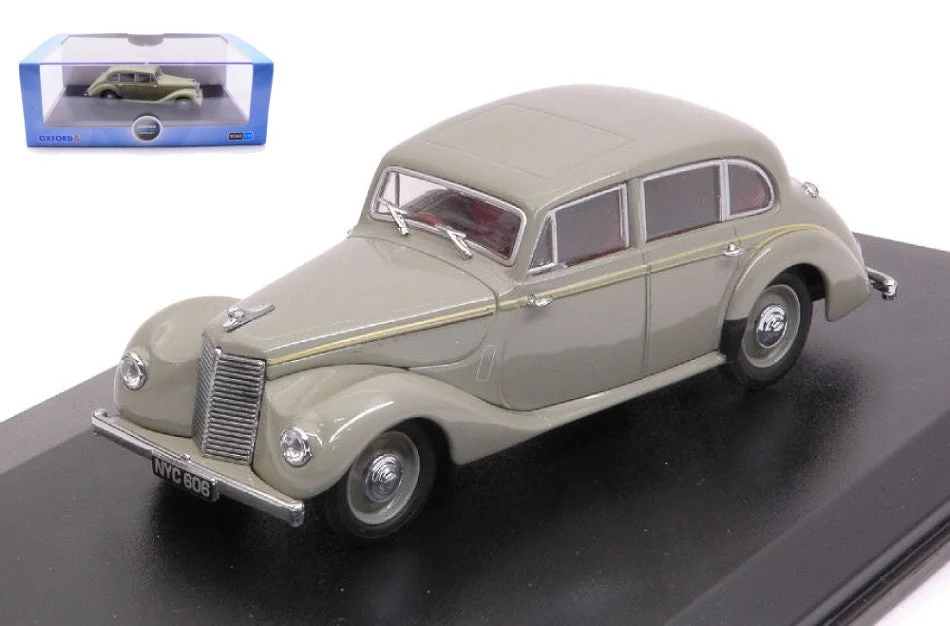 triplecrownmodelstore364817
