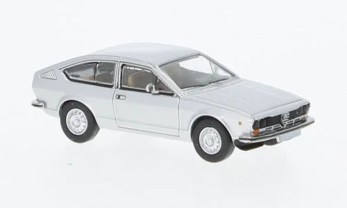 triplecrownmodelstore364883