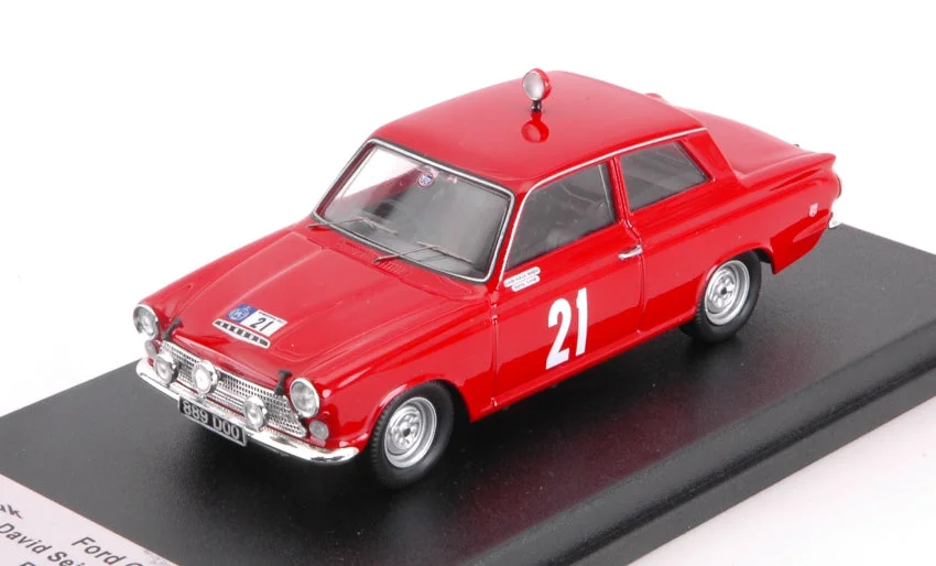 triplecrownmodelstore368945
