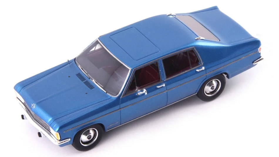 triplecrownmodelstore374943