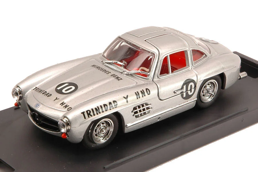 triplecrownmodelstore374972