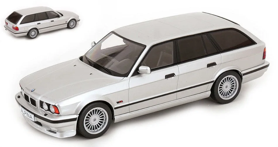 triplecrownmodelstore375258