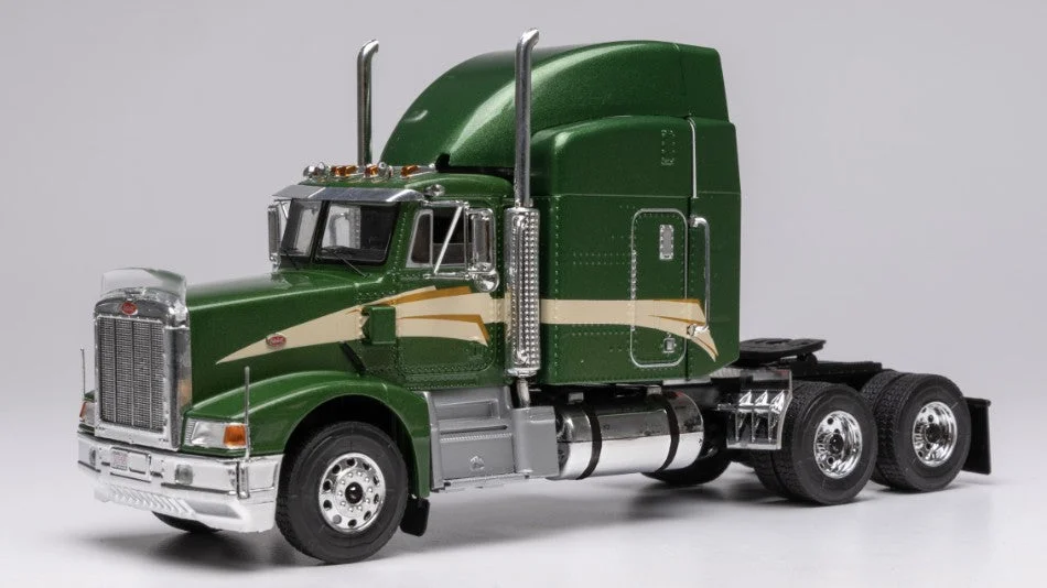 triplecrownmodelstore377197