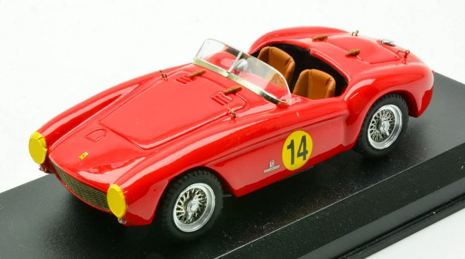 triplecrownmodelstore377927