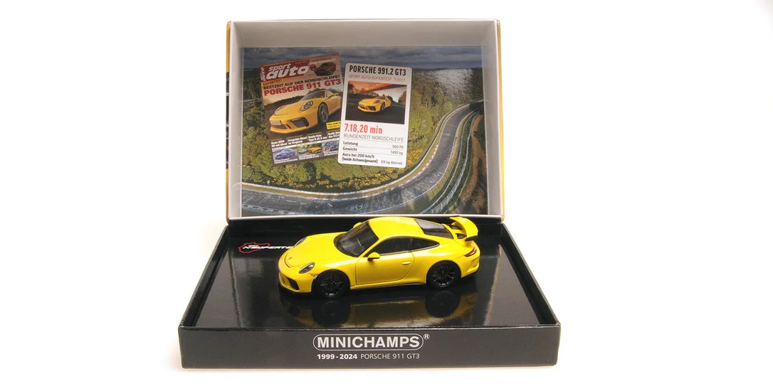 triplecrownmodelstore378279