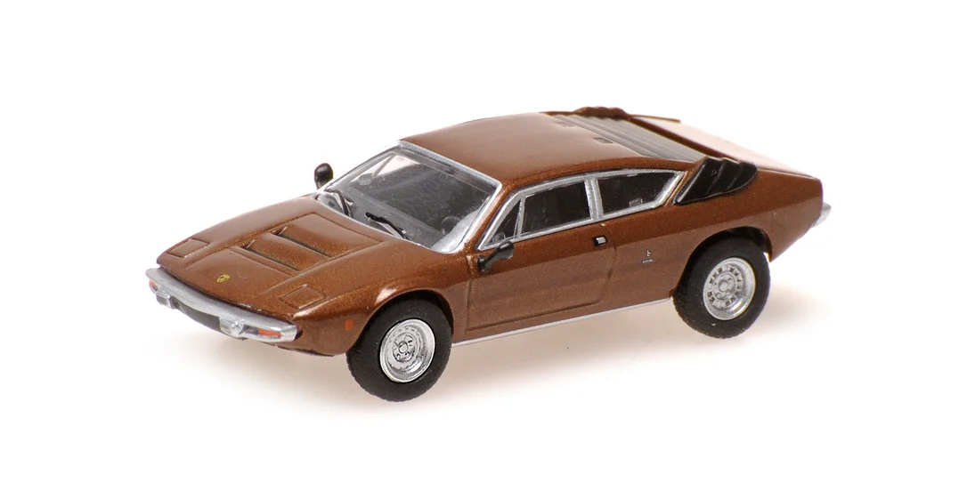 triplecrownmodelstore378712