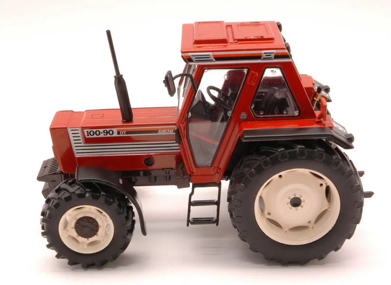 triplecrownmodelstore378916