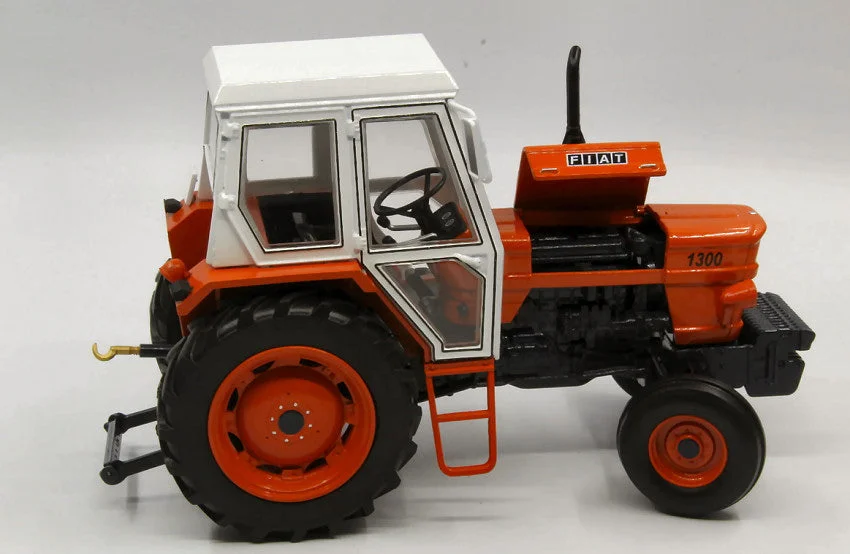 triplecrownmodelstore378941