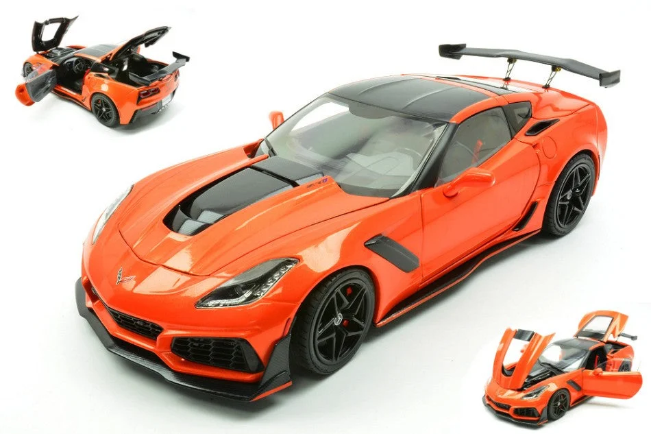 triplecrownmodelstore379248