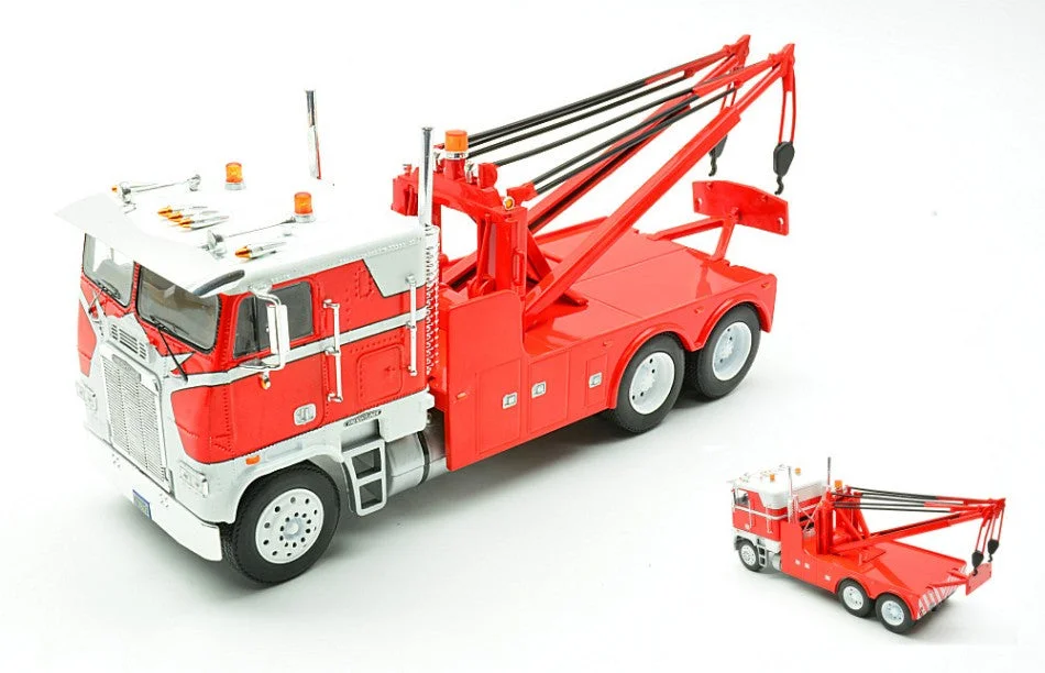 triplecrownmodelstore379250