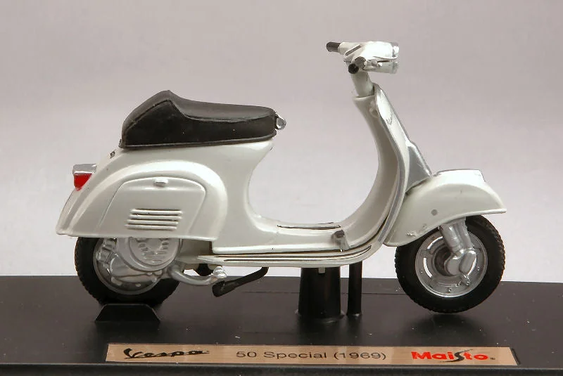 triplecrownmodelstore379435