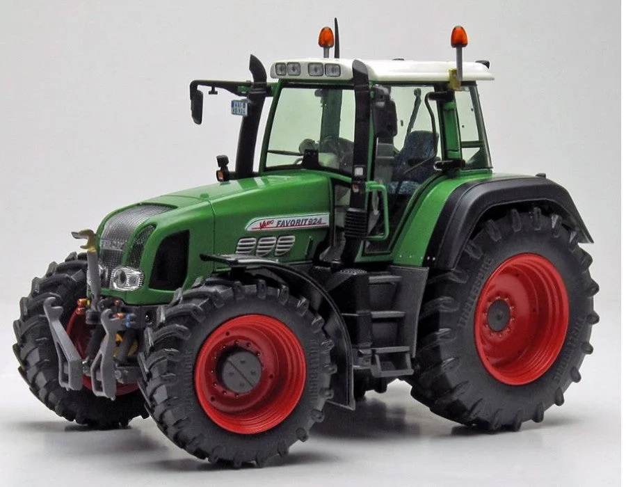 triplecrownmodelstore379801