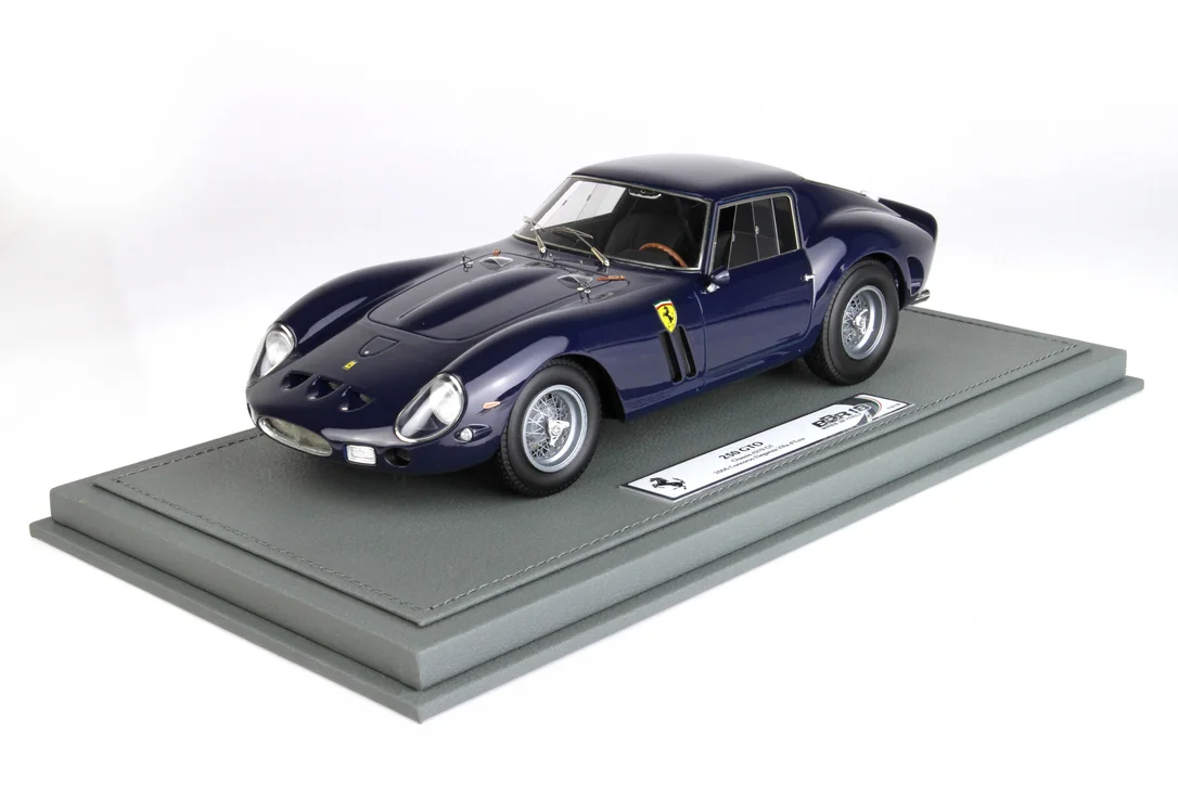triplecrownmodelstore379922