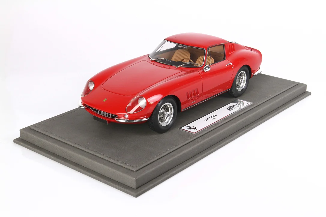 triplecrownmodelstore379948