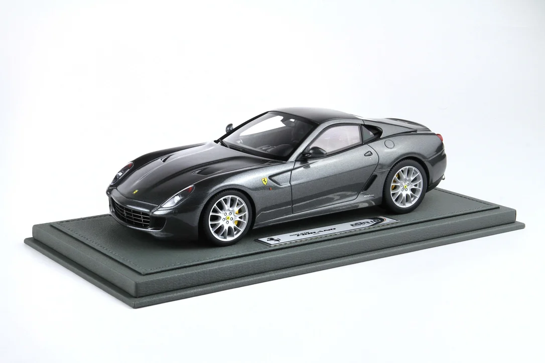 triplecrownmodelstore379983