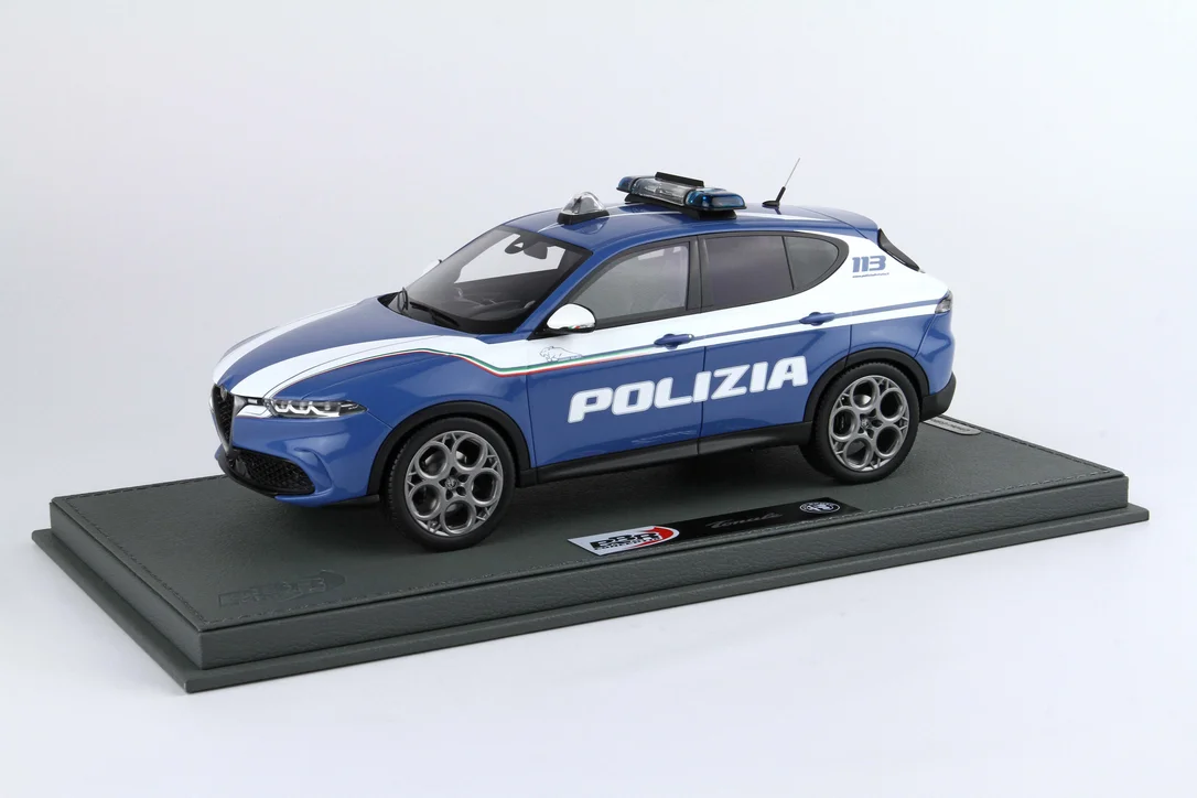 triplecrownmodelstore380059