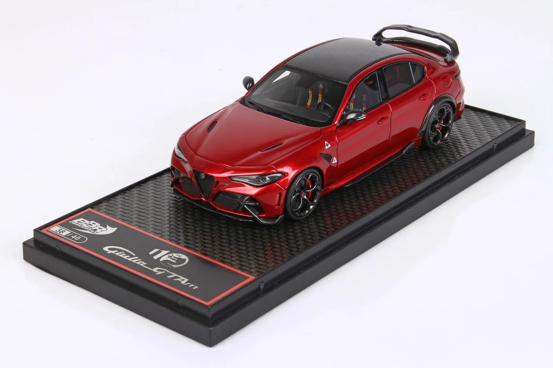 triplecrownmodelstore380081