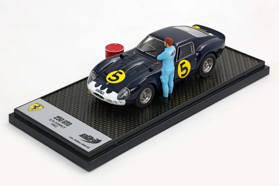 triplecrownmodelstore380108