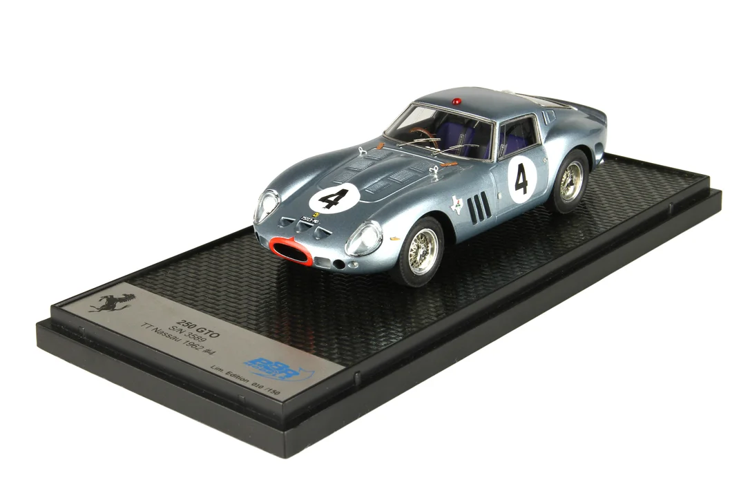triplecrownmodelstore380192