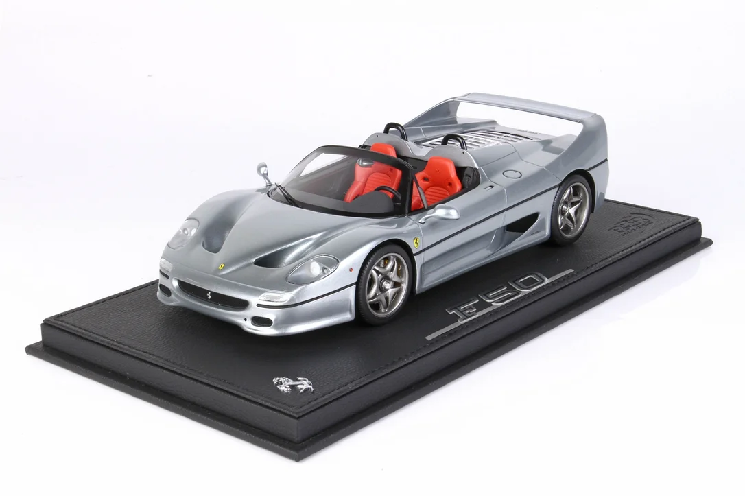triplecrownmodelstore380218