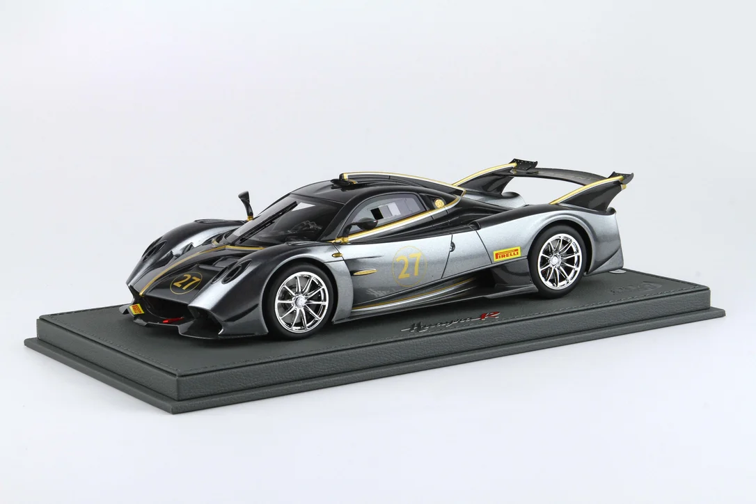 triplecrownmodelstore380245