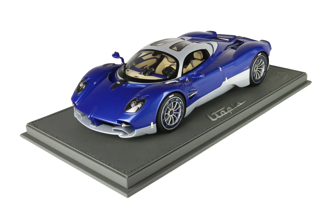 triplecrownmodelstore380259